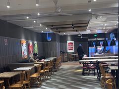 -肯德基(东安路站店)