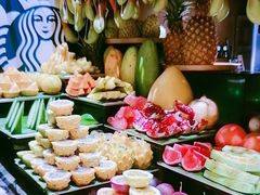 -雍容荟帝王蟹活龙虾展台自助(IFS黑金店)