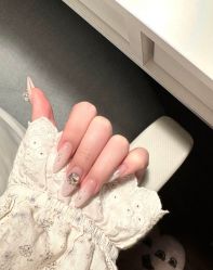 -初瞳专营美睫美甲