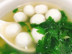 菊叶手工鱼圆汤-南京东郊国宾馆