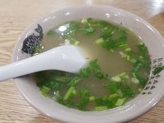 -杨三孃跷脚牛肉(美洲花园店)