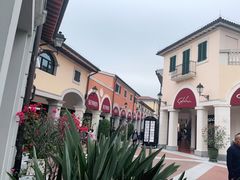 -佛罗伦萨小镇广佛名品奥特莱斯(疏港路店)