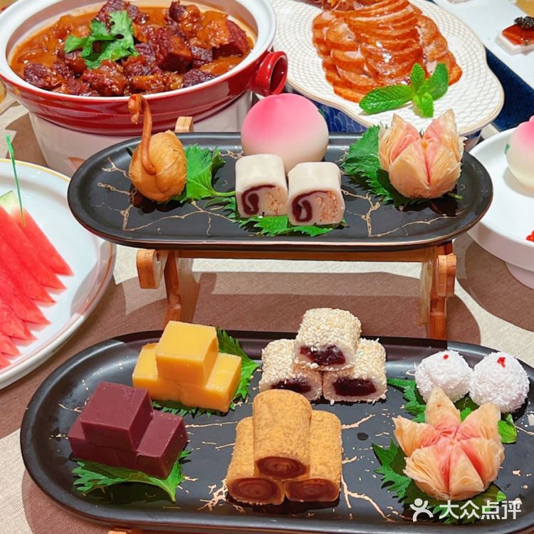 最近在丰台站附近新开的北平家宴接待客户