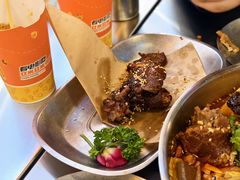 -蓉三少冒烤鸭·四川小吃集(北京首店)