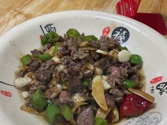 -何永光123鲜牛肉馆(1号店)