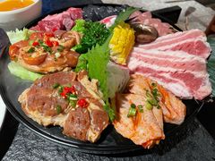 黑猪五花肉-嘿嘟嘟·肋条烧肉放题(爱融荟城店)