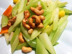 西芹百合-北平食府(马鞍山路店)
