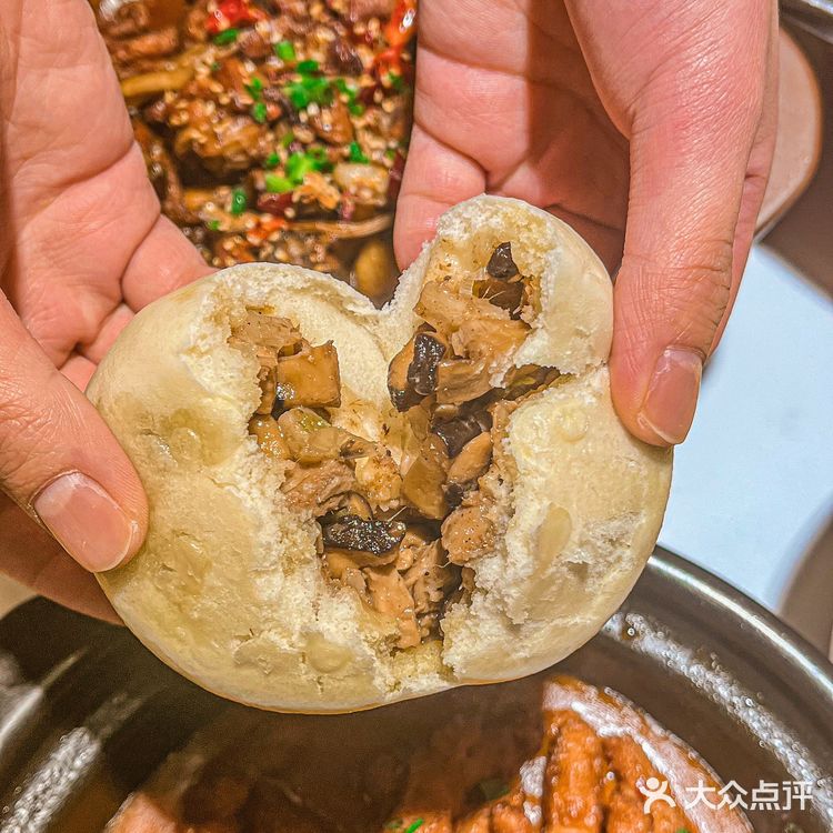 竟然隐藏着一家这么好吃的砂锅菜