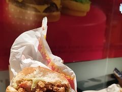 -麦当劳(中二横路店)