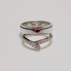 -VE DIAMOND·天然&培育钻石定制