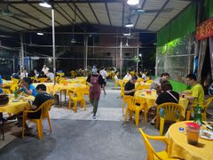 大堂-长坦新鲜猪什夜宵广场