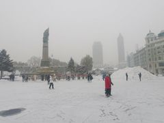 -人民防洪胜利纪念塔