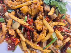 -大城小院饭店(博隆广场虹桥店)