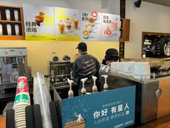 -星巴克(哈尔滨新一百店)