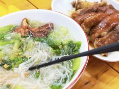 -明姨仔潮汕美食·碳炉猪脚·汕尾牛腩饭·起片鸡煲(起义路店)