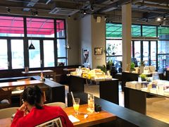 -阅西安新华书店(翠华南路店)