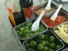 -四川小胡子海鲜(丁村万人海鲜广场店)