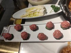 手打牛肉丸-潮牛壹号鲜牛肉火锅(世界城广场店)