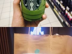 -星巴克臻选(莘庄仲盛店)