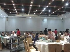 大堂-丰尔粥食·顺德鱼生·干蒸排骨顺德菜(大良分店)