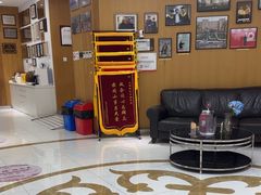 -雅悦齿科(顾村公园店)