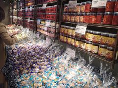 面包甜点陈列柜-水果地带(银泰城店)