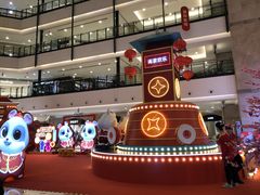 -梅龙镇广场
