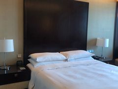 -上海龙之梦万丽酒店