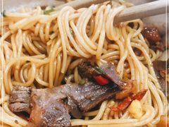 -万方圆拌粉瓦罐汤(九江湖滨店)