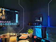 -唯爱KTV聚会餐厅(仙林东城汇店)