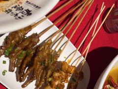 -龙巢盱眙龙虾·牛蛙·烧烤宵夜(八卦岭店)