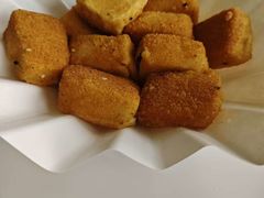 -旋转餐厅