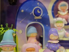 -泡泡玛特POPMART(国金街店)