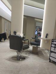 -Mentor Hair Salon