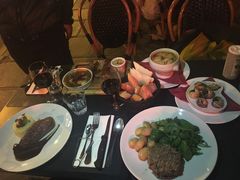 -Le Comptoir de la Gastronomie