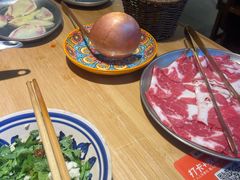 -洱火云南酸菜牛肉火锅(石景山当代商城店)