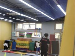 -玩胜青少儿体能(福田侨香中心)