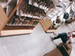 -hotwind热风(国际商场店)