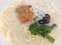 -灵芝妹子海鲜米线(凯德和平广场店)