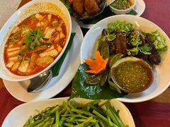 -Phensiri Thai Restaurant
