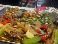 -蛙舍·炭烧牛蛙(东百中心店)