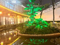 -茅草房·河畔园林火锅