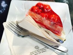 -莓园冰淇淋店