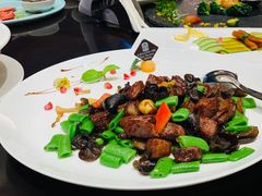 黑椒蒜片雪花牛肉粒-海天楼(天津泛太平洋店)