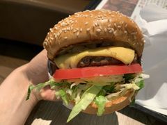 -The Habit Burger Grill 哈比特汉堡(复兴soho店)