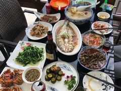 -七的湖·晚芳亭·阳澄湖农家菜·大闸蟹(莲花岛店)