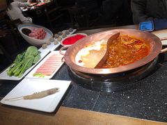 -山城鼎重庆老火锅(西安钟楼店)