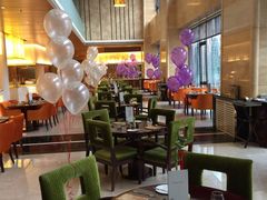 希尔顿酒店360°餐厅-东西风牛排馆周末烧烤自助(首都机场希尔顿店)