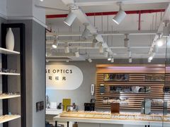 -瑞司视光眼镜·蔡司战略合作眼镜店(新街口店)