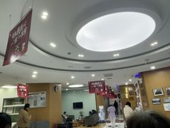 -雅悦齿科(顾村公园店)